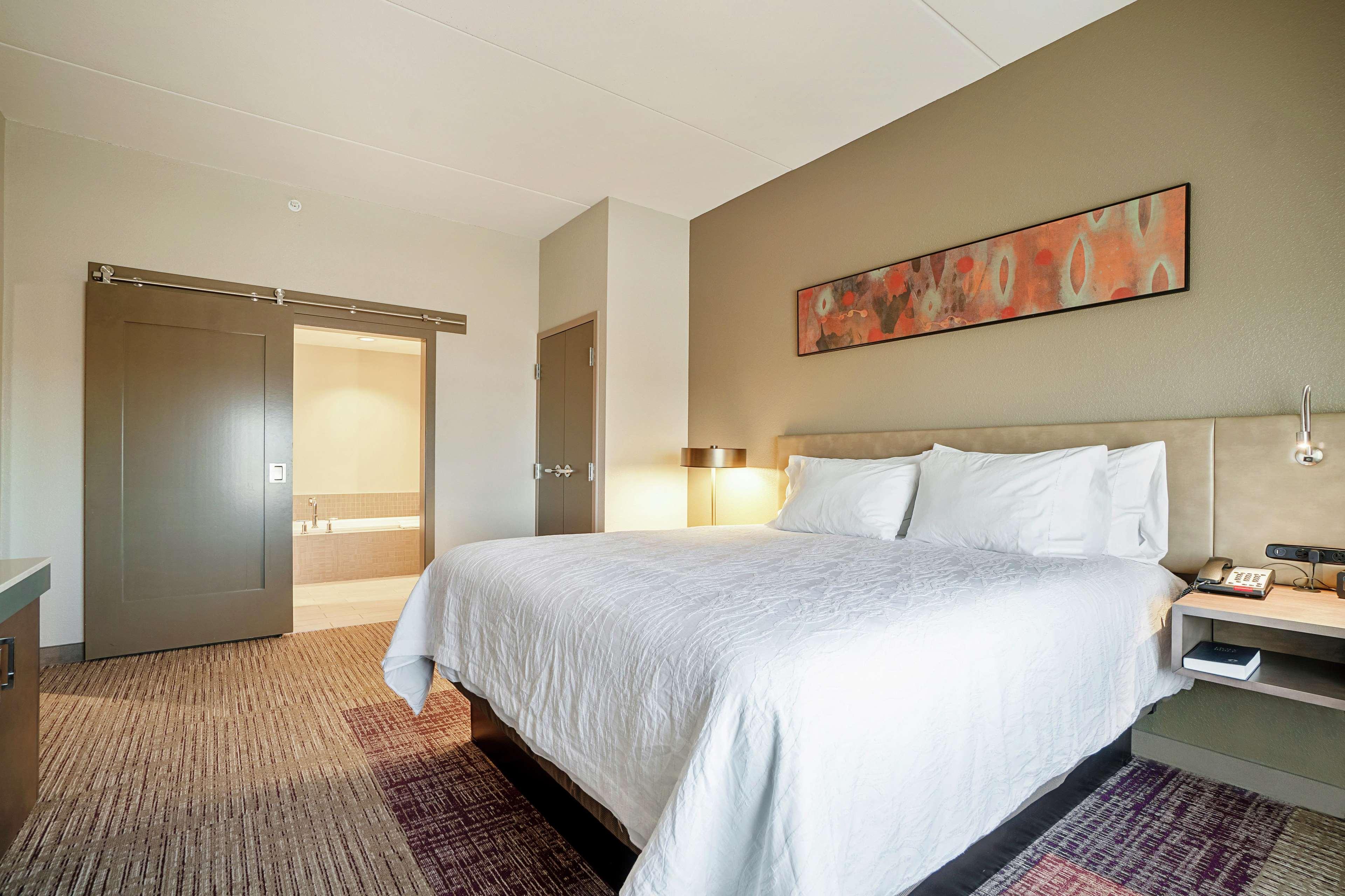 Hilton Garden Inn Edmond/Oklahoma City North Экстерьер фото