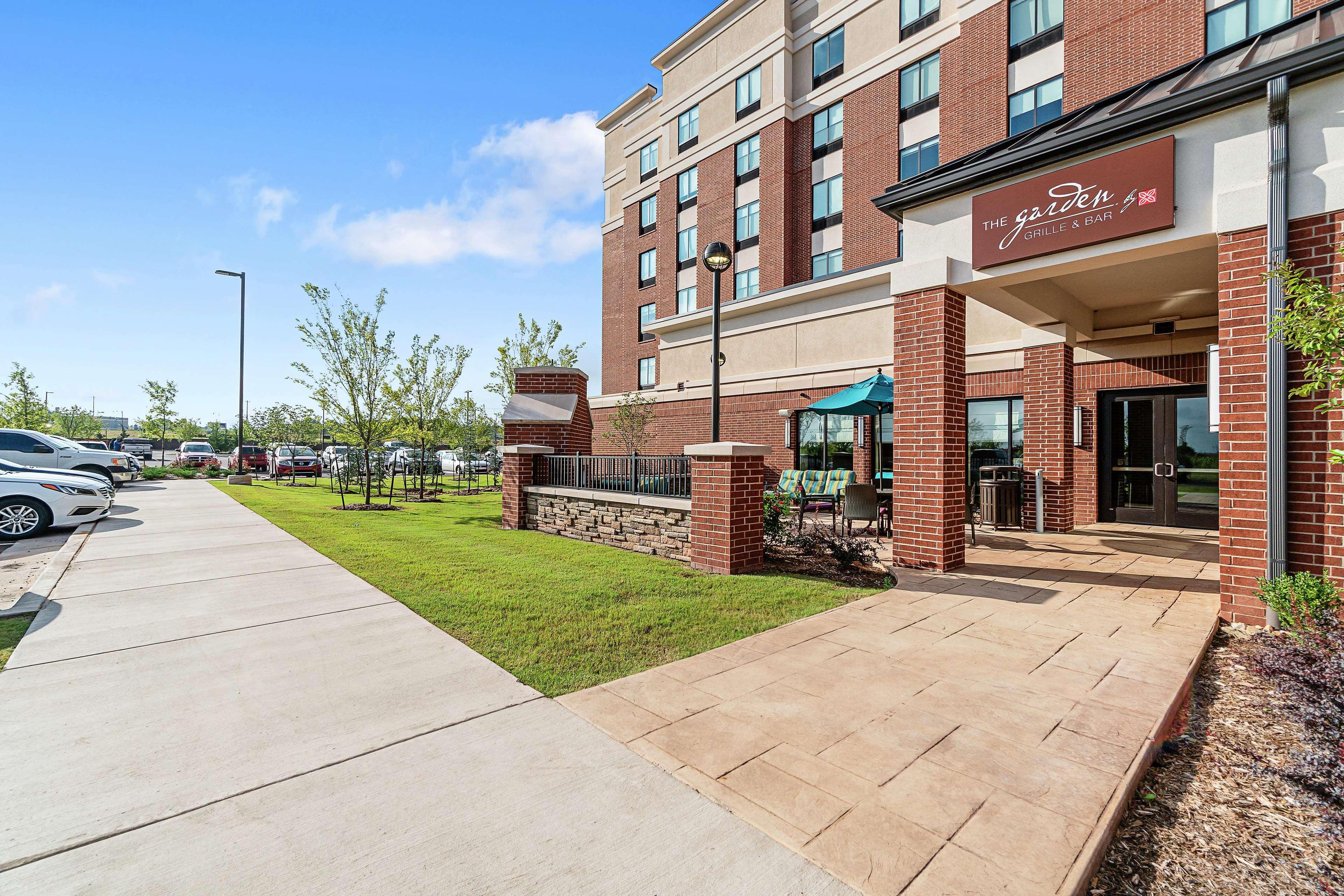 Hilton Garden Inn Edmond/Oklahoma City North Экстерьер фото